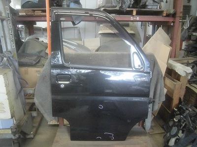 【中古】中古部品 ハイゼットアトレ S331G 右ﾌﾛﾝﾄﾄﾞｱ 【3340180100-240325000113100】 13,980円