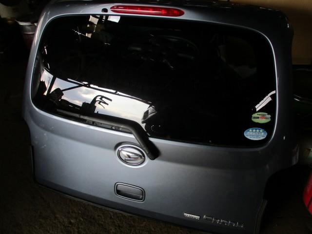【中古】中古部品 ミラココア L685S ﾊﾞｯｸﾄﾞｱ 【3330220100-240323000215800】｜e-cleマート