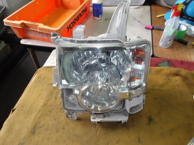 【中古】中古部品 ムーヴコンテ L575S 左ﾍｯﾄﾞﾗﾝﾌﾟ 【3340220100-000224069610901】