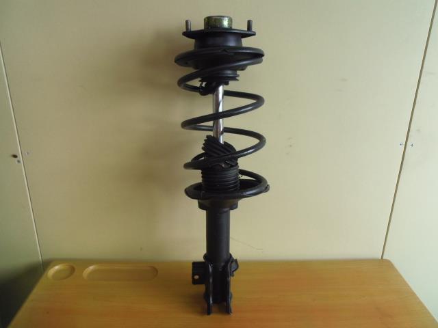 【中古】中古部品 ブルーバード ENU14 右ﾘｱｽﾄﾗｯﾄ 【3330440100-240330000150310】