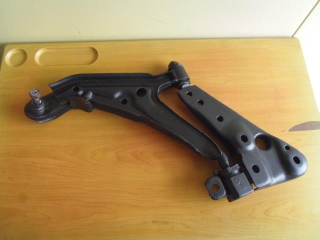 【中古】中古部品 ブルーバード ENU14 左ﾌﾛﾝﾄﾛｱｱｰﾑ 【3330440100-240330000151740】