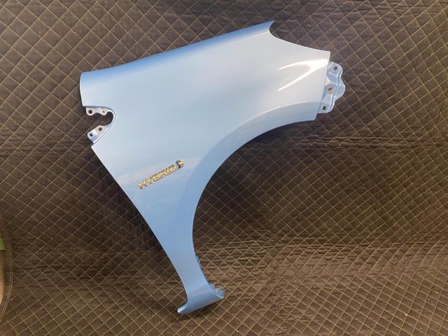 【中古】中古部品 アクア NHP10 右ﾌﾛﾝﾄﾌｪﾝﾀﾞｰ 【3330660100-000023326510600】