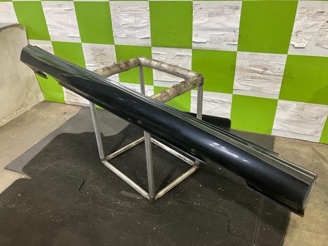 【中古】中古部品 ベンツ Bクラス 246242 右ｻｲﾄﾞｽﾃｯﾌﾟ 【3330530100-000005230313700】