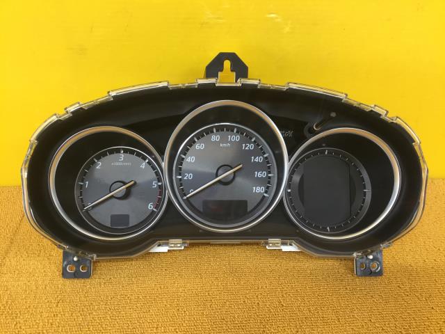 【中古】中古部品 ＣＸ－５ KE2AW ｽﾋﾟｰﾄﾞﾒｰﾀｰ 【3330960100-000052233761400】