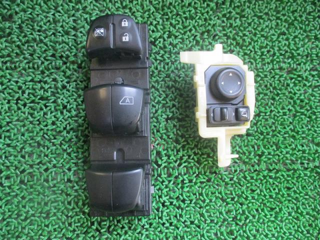 【中古】中古部品 エクストレイル T32 ﾊﾟﾜｰｳｲﾝﾄﾞｳｽｲｯﾁ 【3500080000-231115000161900】