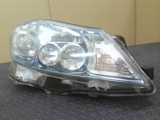 【中古】中古部品 ＳＡＩ AZK10 右ﾍｯﾄﾞﾗﾝﾌﾟ 【3310540000-000024039110800】