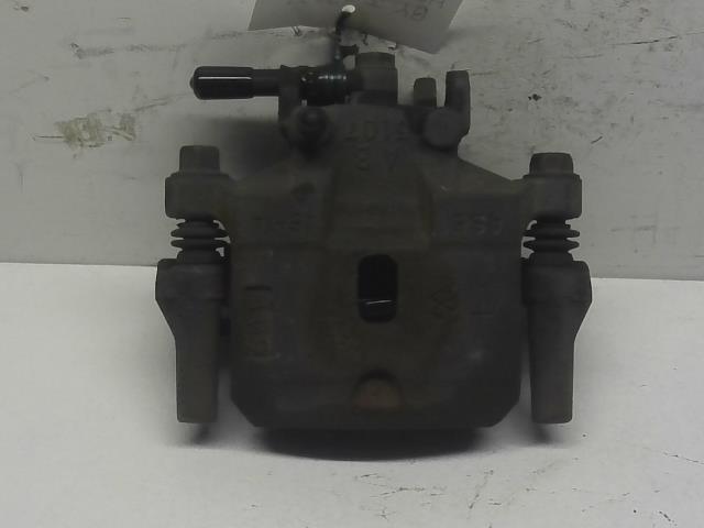 【中古】中古部品 eKスポーツ H81W 右フロントキャリパー 【3310160100-000004343344330】|e-cleマート