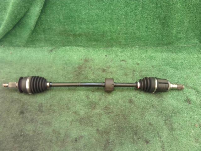 【中古】中古部品 ハスラー MR41S 右ﾌﾛﾝﾄﾄﾞﾗｲﾌﾞｼｬﾌﾄ 【3260240000-240409000142100】