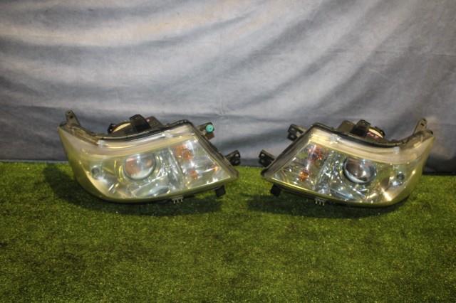 【中古】中古部品 ワゴンR MH23S 左ヘッドランプ 【3330950100-000031110910900】|e-cleマート