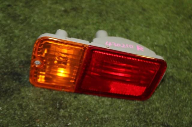 【中古】中古部品 ハイゼット S211P 右ﾃｰﾙﾗﾝﾌﾟ 【3330950100-000043021015500】
