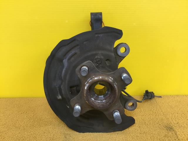 【中古】中古部品 ワゴンＲ MH55S 右ﾌﾛﾝﾄﾅｯｸﾙﾊﾌﾞ 【3330960100-000052225744310】