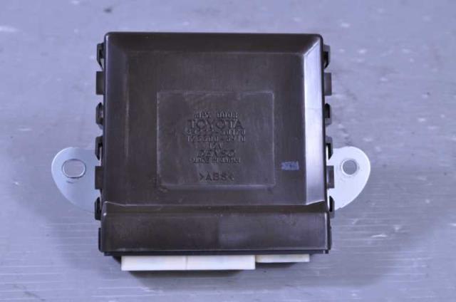 【中古】中古部品 レクサス GS GRS191 左ﾌﾛﾝﾄﾄﾞｱ 【3310580000-240414000913200】 9,447円