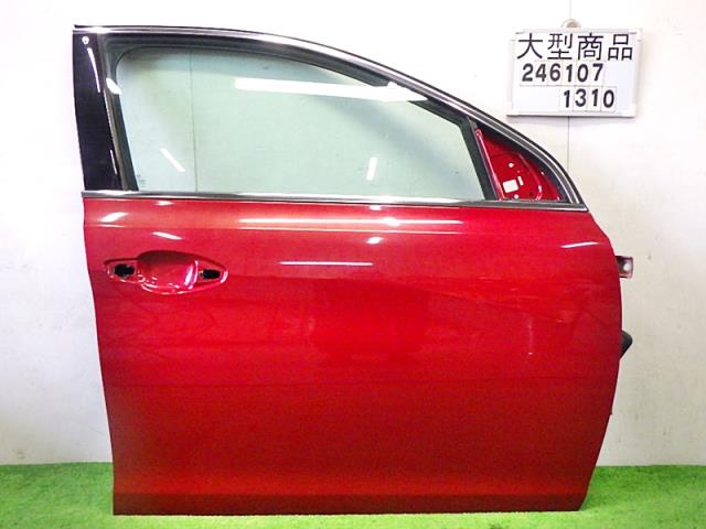 【中古】中古部品 プジョー 308 T9BH01 右ﾌﾛﾝﾄﾄﾞｱ 【3330890100-000024610713100】｜e-cleマート