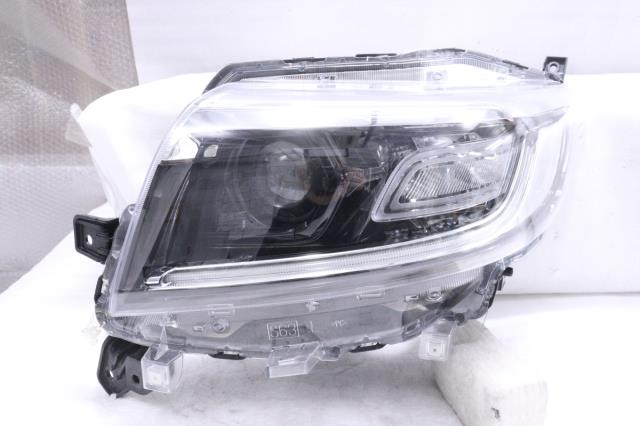 【中古】中古部品 スペーシア MK53S 左ﾍｯﾄﾞﾗﾝﾌﾟ 【3260520000-240417501110900】｜e-cleマート