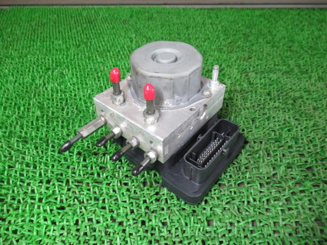【中古】中古部品 ムーヴ LA160S ABSｱｸﾁｭｴｰﾀｰ 【3330540100-240418001242500】