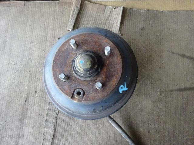 【中古】中古部品 プレオ RV1 右ﾘｱﾅｯｸﾙﾊﾌﾞ 【3310410000-000243018244410】