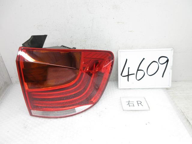 【中古】中古部品 BMW X1 VL18 右ﾃｰﾙﾗﾝﾌﾟ 【3500170000-240420500815500】