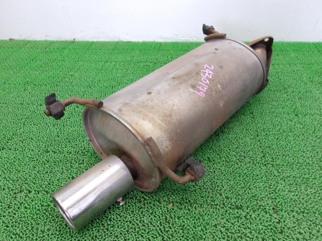 【中古】中古部品 スイフト ZC11S ﾘｱﾏﾌﾗｰ 【3310250100-000243017922500】