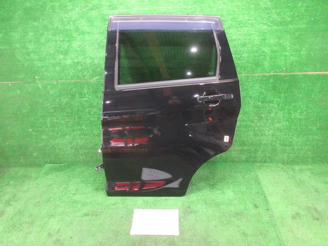 【中古】中古部品 ｅＫワゴン B11W 左ﾘｱﾄﾞｱ 【3330991000-240327000113400】