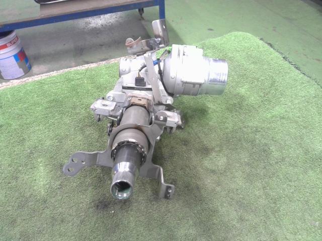 【中古】中古部品 ヴェゼル RU3 ｽﾃｱﾘﾝｸﾞｺﾗﾑ 【3310200100-000020820947140】