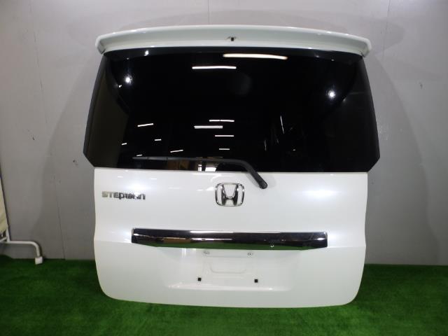 【中古】中古部品 ステップワゴン RK1 ﾊﾞｯｸﾄﾞｱ 【3260250000-000024057115800】