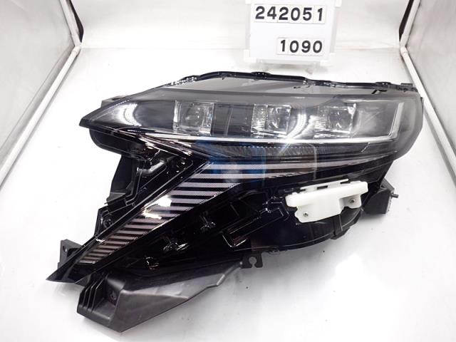 【中古】中古部品 サクラ B6AW 左ﾍｯﾄﾞﾗﾝﾌﾟ 【3330890100-000024205110900】
