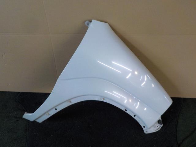 【中古】中古部品 ＫＥＩ HN22S 右ﾌﾛﾝﾄﾌｪﾝﾀﾞｰ 【3260200000-240430000110600】