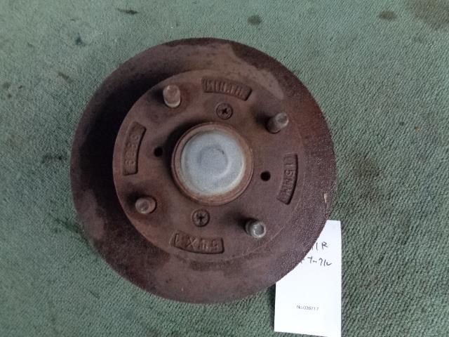 【中古】中古部品 カプチーノ EA11R 右フロントナックルハブ 【3340030100-000163112744310】