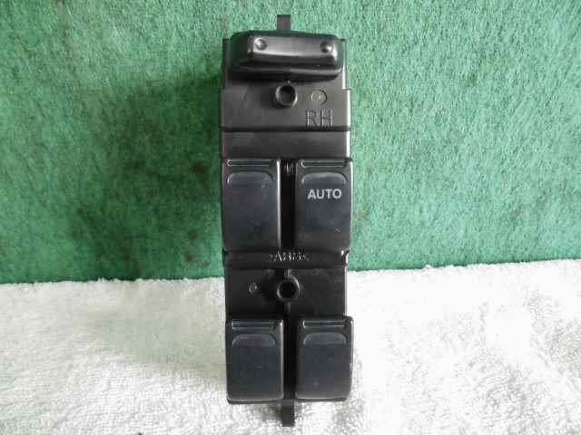 【中古】中古部品 ワゴンＲ MC22S ﾊﾟﾜｰｳｲﾝﾄﾞｳｽｲｯﾁ 【3310420000-000002270161900】 4,598円