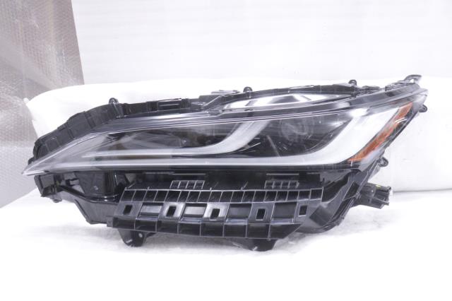 【中古】中古部品 ハリアー MXUA80 左ﾍｯﾄﾞﾗﾝﾌﾟ 【3260520000-240509502010900】