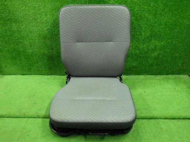 【中古】中古部品 キャリィ DA16T ﾄﾞﾗｲﾊﾞｰｼｰﾄ 【3330250100-000000865170500】