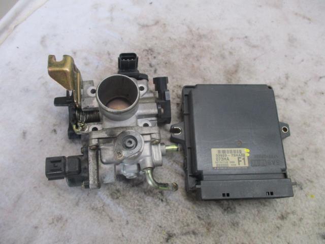 【中古】中古部品 ＭＲワゴン MF21S ｴﾝｼﾞﾝｺﾝﾋﾟｭｰﾀｰ 【3540020100-000006051163100】