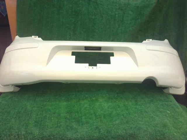 【中古】中古部品 マーチ K13 リアバンパー 【3260240000-240516000215100】