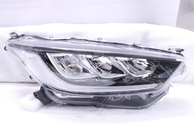 【中古】中古部品 ヤリス MXPA10 右ﾍｯﾄﾞﾗﾝﾌﾟ 【3260520000-240513500110800】