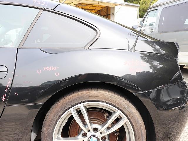 【中古】中古部品 BMW Z4 DU30 左リアフェンダー/クォーターパネル 【3310070100-0000Y0755114600】|e-cleマート