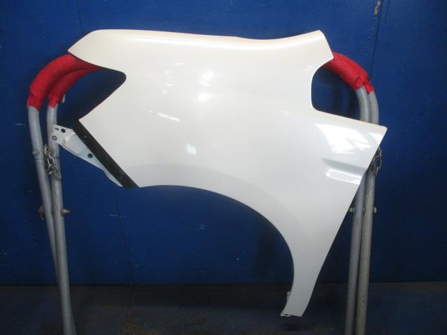 【中古】中古部品 ステップワゴン RK1 左ﾌﾛﾝﾄﾌｪﾝﾀﾞｰ 【3310270100-000014203510700】