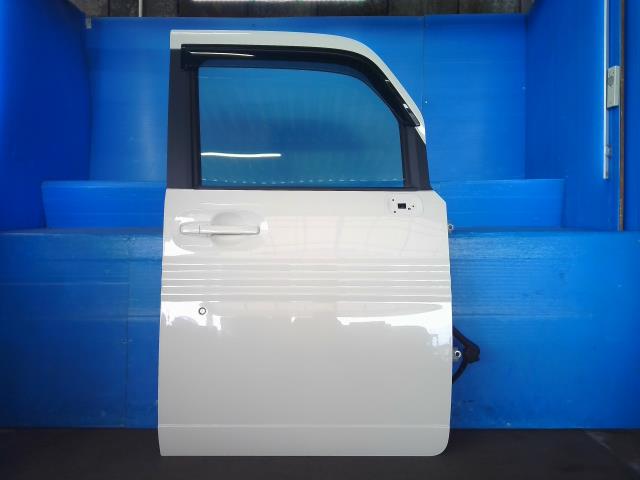 【中古】中古部品 Ｎ－ＶＡＮ JJ2 右ﾌﾛﾝﾄﾄﾞｱ 【3310550000-240409002813100】