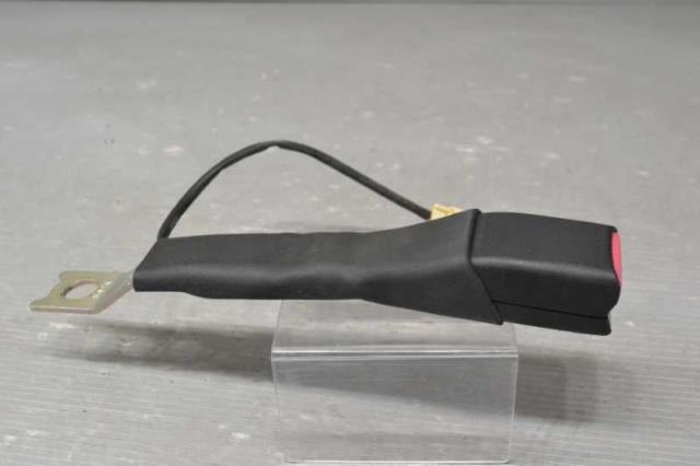 【中古】中古部品 ワゴンＲ MH23S ｼｰﾄﾍﾞﾙﾄ 【3310580000-240517000377150】