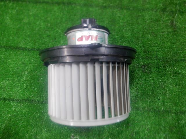 【中古】中古部品 テリオスキッド J111G ﾋｰﾀｰﾌﾞﾛｱﾓｰﾀｰ 【3330420100-240508000267900】