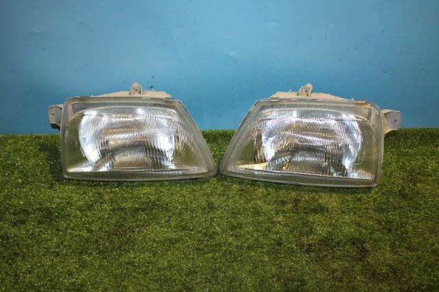 【中古】中古部品 アルト HA11S 左ﾍｯﾄﾞﾗﾝﾌﾟ 【3330950100-000039080810900】