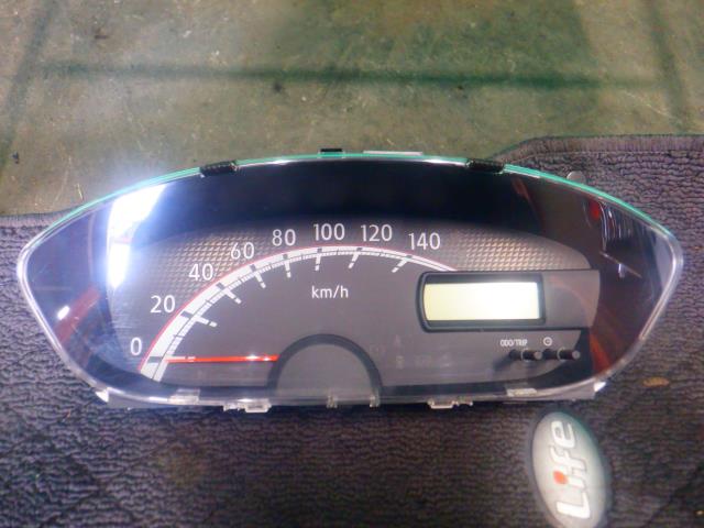 【中古】中古部品 ムーヴ LA100S ｽﾋﾟｰﾄﾞﾒｰﾀｰ 【3340140100-000024116561400】