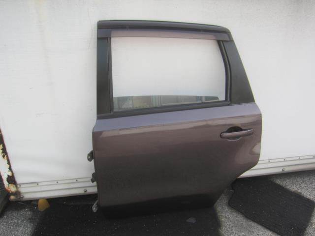 【中古】中古部品 ノート 左リアドア 【3340240100-202400004313400】