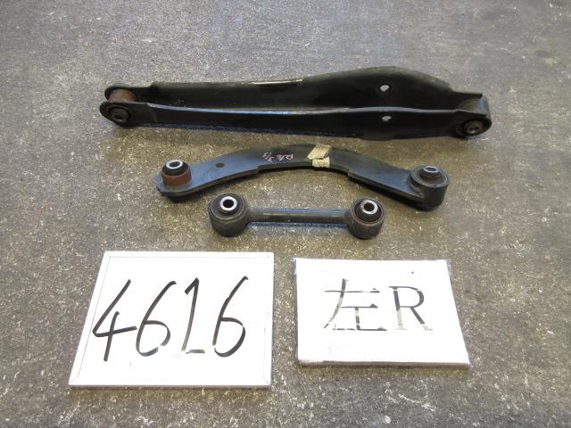 【中古】中古部品 ジープ コンパス MK4924 左ﾘｱﾛｱｱｰﾑ 【3500170000-240517504151840】
