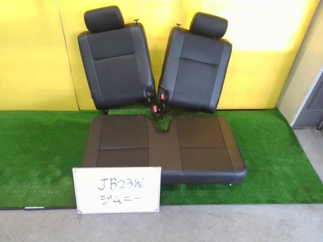 【中古】中古部品 ジムニー JB23W ﾘｱｼｰﾄ 【3331010600-240510000170800】