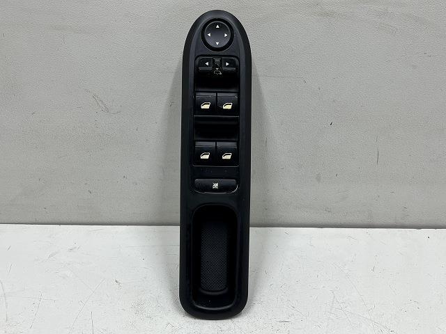 【中古】中古部品 プジョー 407 D2V ﾊﾟﾜｰｳｲﾝﾄﾞｳｽｲｯﾁ 【3310070100-0000Y0754761900】