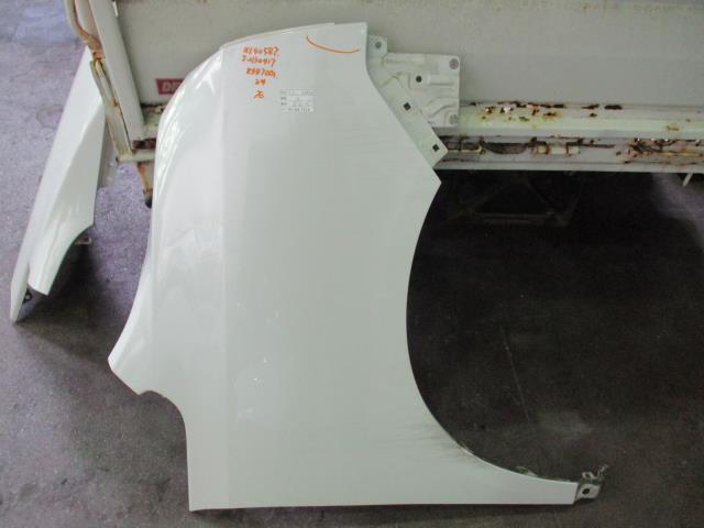 【中古】中古部品 ヴォクシー ZRR70G 右ﾌﾛﾝﾄﾌｪﾝﾀﾞｰ 【3310160100-001678314810600】