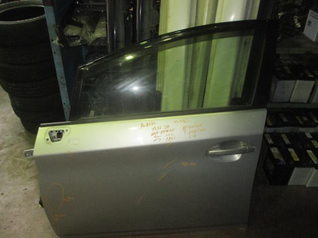 【中古】中古部品 プリウス ZVW30 左ﾌﾛﾝﾄﾄﾞｱ 【3310160100-001649395213200】