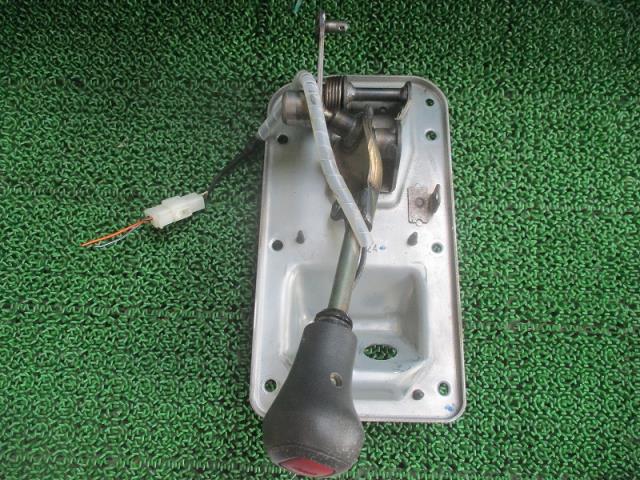 【中古】中古部品 サンバー TV2 ｼﾌﾄﾚﾊﾞｰ 【3500080000-240110000937850】