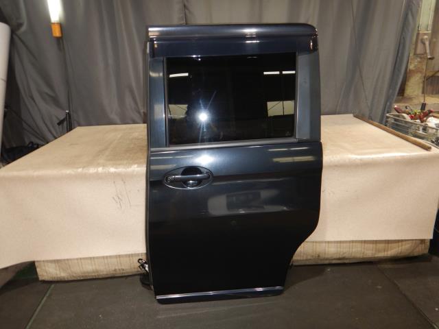 【中古】中古部品 フレアワゴン MM32S 左ﾘｱﾄﾞｱ 【3330810100-240523000113400】