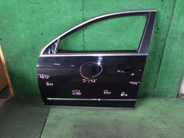 【中古】中古部品 VW パサート 3CAXZF 左ﾌﾛﾝﾄﾄﾞｱ 【3340220100-000225037113200】